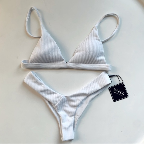 *SOLD* NWT white ribbed bikini set